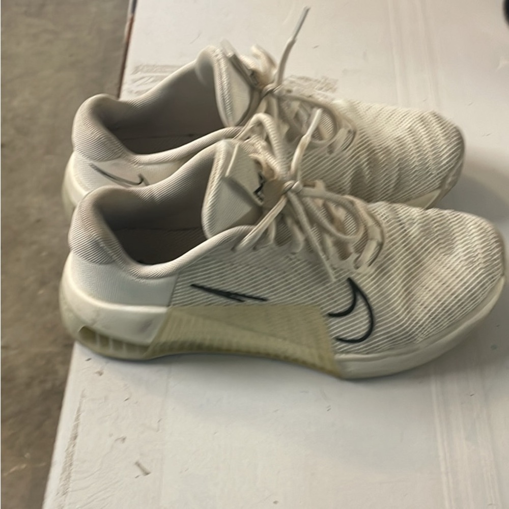 Nike White Mesh Sneakers